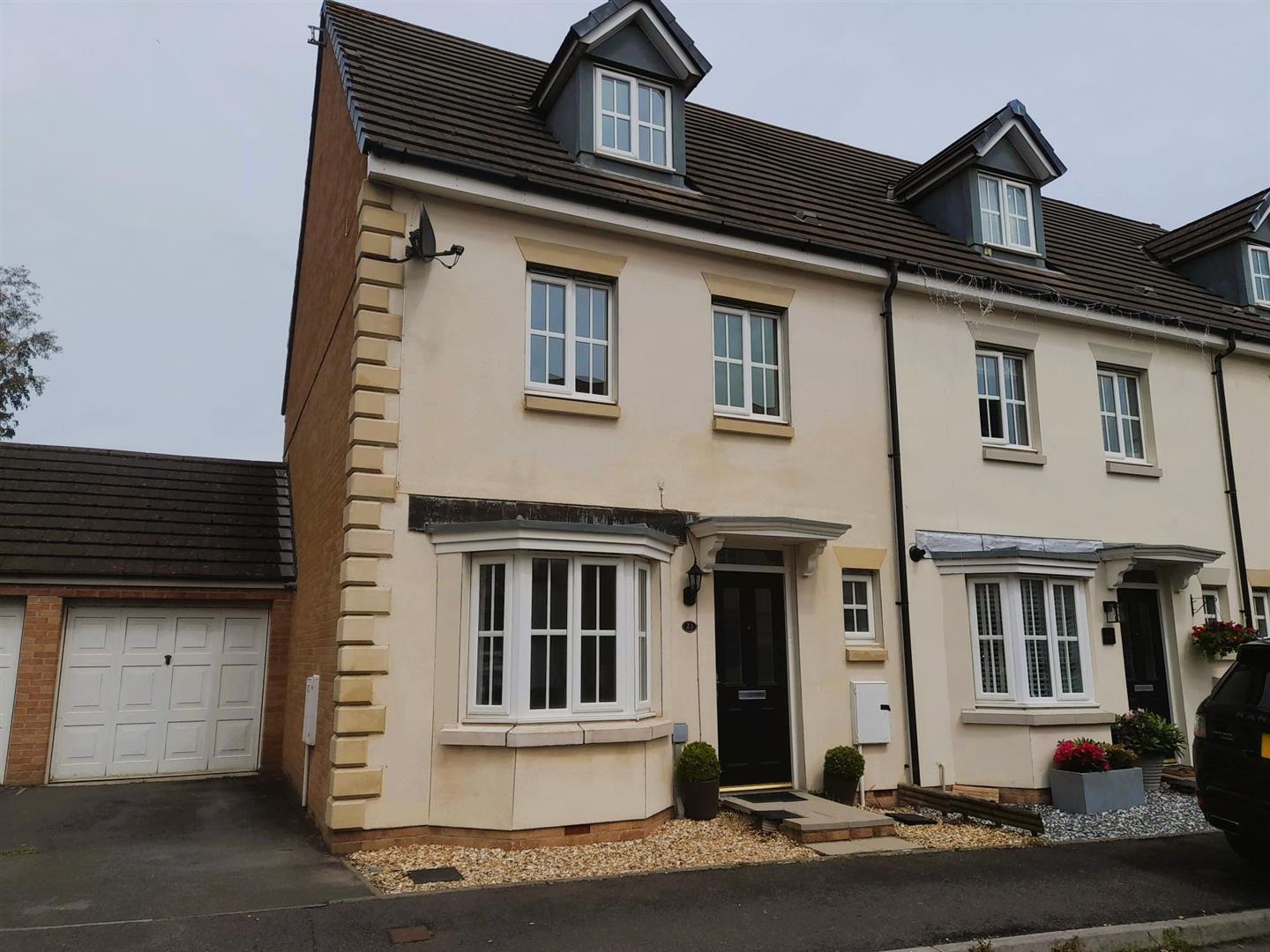 Porth Y Gar, Llanelli, SA14 9TJ